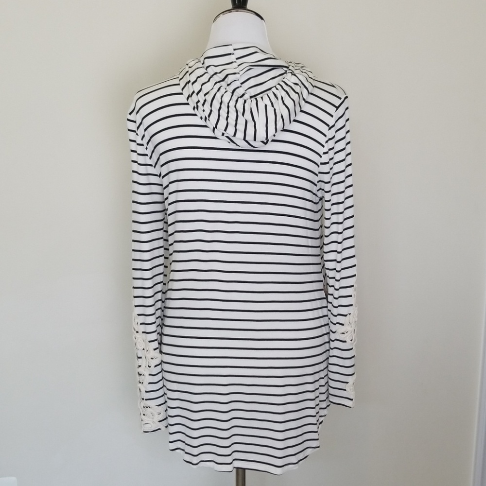 Lovely J | Striped Hoodie Lace Arms - Picture 8 of 8